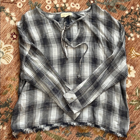 cloth & stone Tops - Cloth & Stone Blue and Gray Plaid Blouse